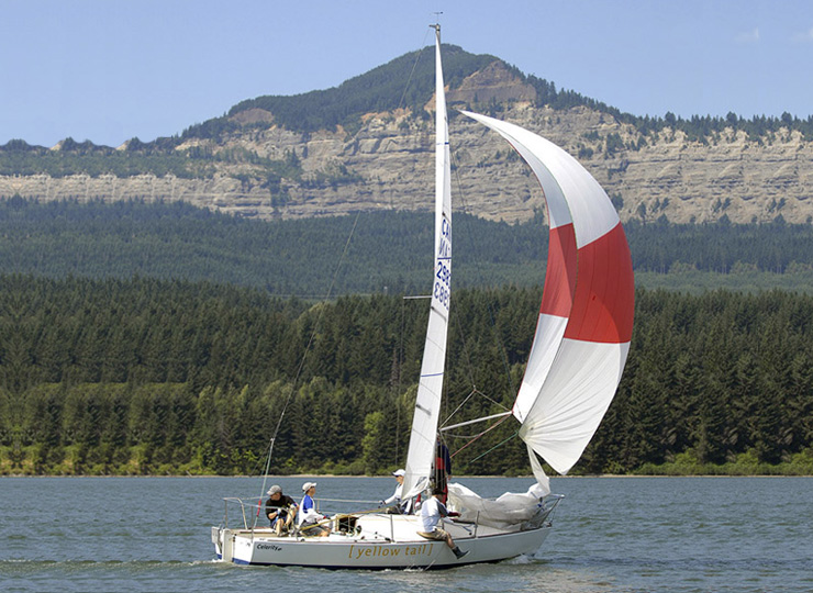 Sailing in yacht in goa