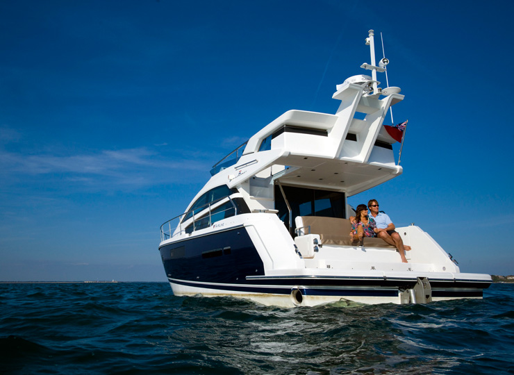 private yacht booking goa